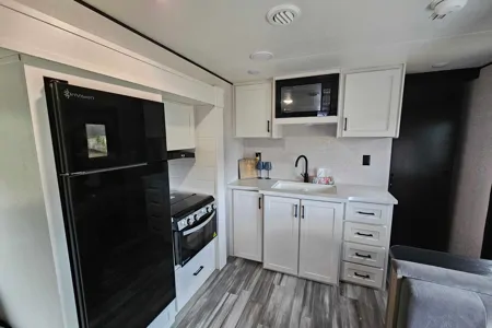 Maddy's Jayco 2025 Jay Flight SLX 265BHSW Travel Trailer