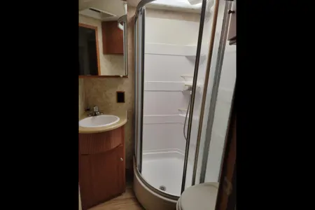 Reno's Winnebago Sightseer 31 Class A