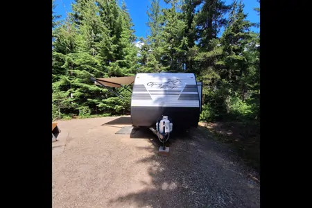 Glacier Trailer & RV Rentals