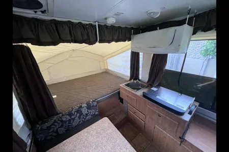 Nick's Rugged Pop Up Camper Great For Families