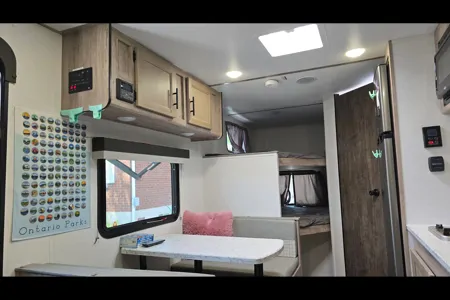 Andmel's Grand River 22MB Travel Trailer
