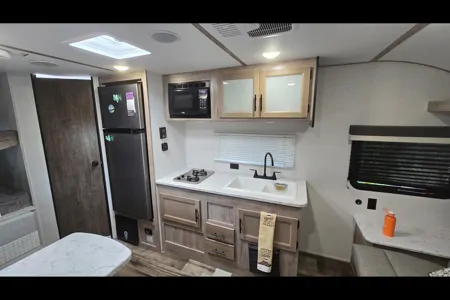 Andmel's Grand River 22MB Travel Trailer