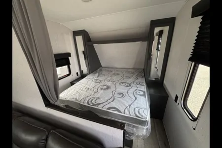 Dutchmen Aspen Trail Travel Trailer