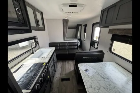 Dutchmen Aspen Trail Travel Trailer