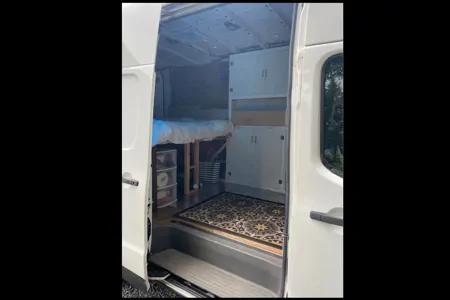 Marc André Nissan NV2500 Campervan