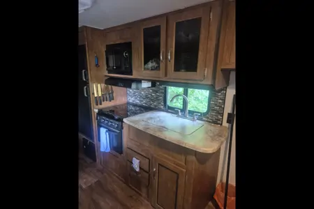 Mary's Forest River Salme cruise light Travel Trailer