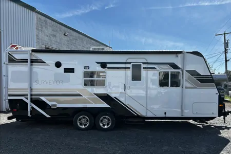 Roulotte Forest River surveyor sv249
