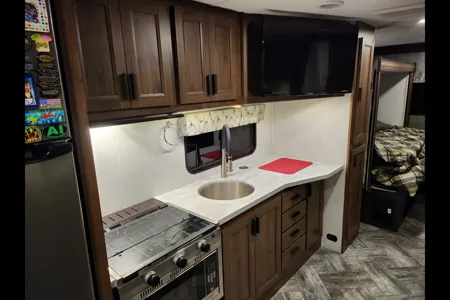 Coaster Seeker Forest River Sunseeker Class C
