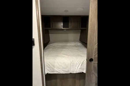 Prime Time Advenger 27DBS Travel Trailer