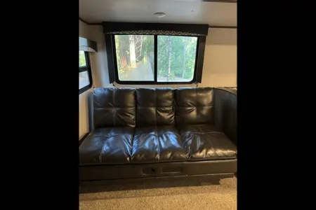 Prime Time Advenger 27DBS Travel Trailer
