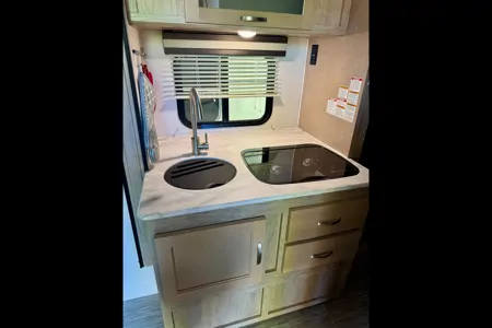 2019 189 R-Pod Hood River Edition - "Hoppy II" a Happy Camper