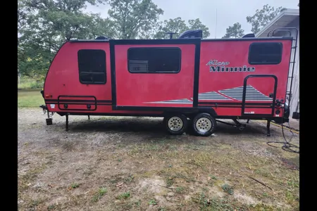 Ralph 's Winnebago mini winnie Travel Trailer