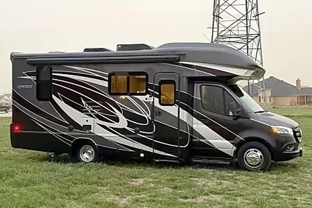 WiFi - Luxurious - Diesel - Great MPG (2)