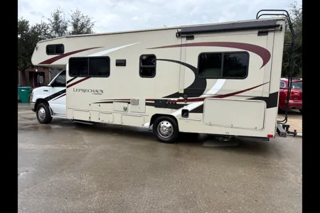 Martinez Family Coachmen Leprechaun Class C