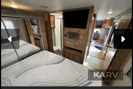 Amy's Coachmen Leprechaun Class C