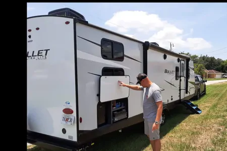 ❤️✅We deliver & Set-Up! Loaded! Sleeps 10! 2022 Keystone Bullet Ultralite 287QBS