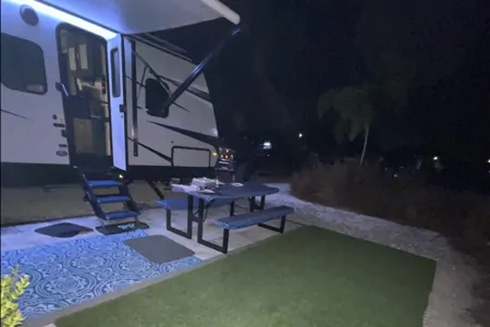 ❤️✅We deliver & Set-Up! Loaded! Sleeps 10! 2022 Keystone Bullet Ultralite 287QBS