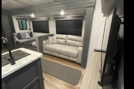 ❤️✅We deliver & Set-Up! Loaded! Sleeps 10! 2022 Keystone Bullet Ultralite 287QBS