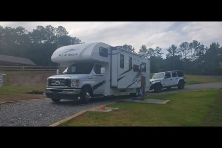 Jesse's Thor Motor Coach Four Winds Class C