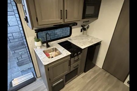 Grand Design Transcend 151BH Travel Trailer
