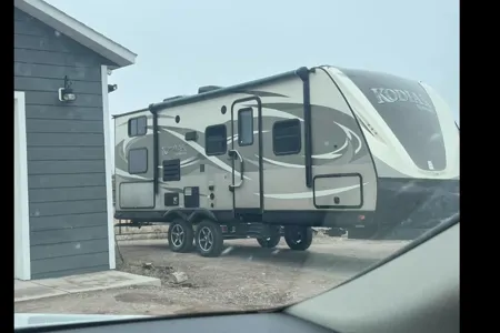 Ashley's Dutchmen Kodiak Travel Trailer