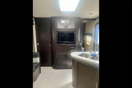 Ashley's Dutchmen Kodiak Travel Trailer
