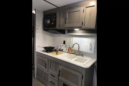 Grand Travel Trailer