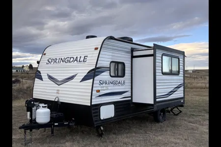 alyssa's Keystone springdale 1760BH Travel Trailer