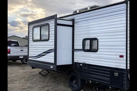 alyssa's Keystone springdale 1760BH Travel Trailer