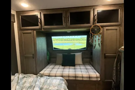 Troy & Kaila’s Venture RV SPORTTREK Travel Trailer