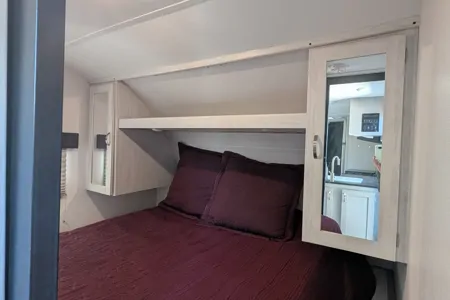 Bolshoi's Prime Time Tracer LE Travel Trailer