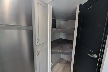 Bolshoi's Prime Time Tracer LE Travel Trailer