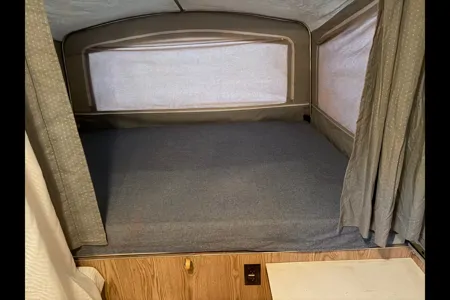 Happy camper Dutchmen M1204 Tent Trailer