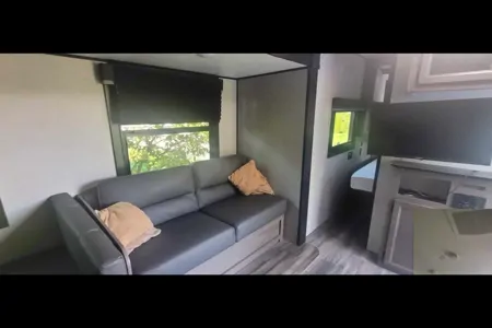 Joshua's Starcraft Autumn Ridge Travel Trailer