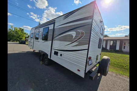 Joshua's Starcraft Autumn Ridge Travel Trailer