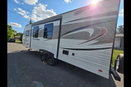 Joshua's Starcraft Autumn Ridge Travel Trailer