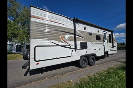Joshua's Starcraft Autumn Ridge Travel Trailer