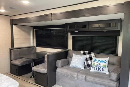 2022 Jayco flight slx8 267Bhs Travel Trailer