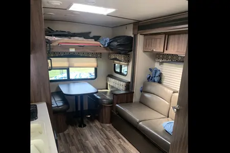 IGO PRO. Cloud series Evergreen C193BH Travel Trailer