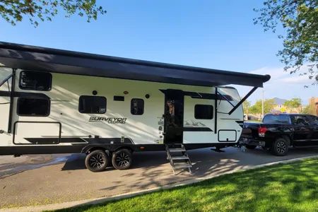 Jason's Forest River Surveyor 260bhle  Travel Trailer