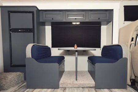 Thor Motor Coach Freedom elite Class C