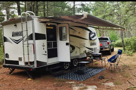 AR's Lance 1685 Travel Trailer
