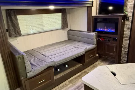 Forest River Cherokee 23mk Travel Trailer
