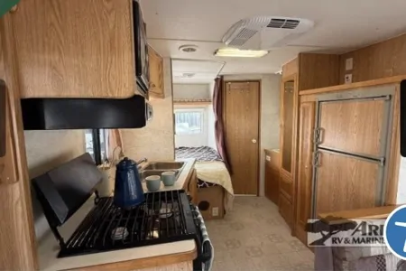 Cozy and Clean/Affordable Island Motorhome