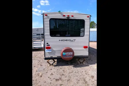 Summer Fun 25' Keystone Hideout LHS Travel Trailer
