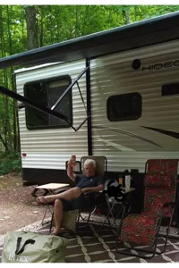 Summer Fun 25' Keystone Hideout LHS Travel Trailer