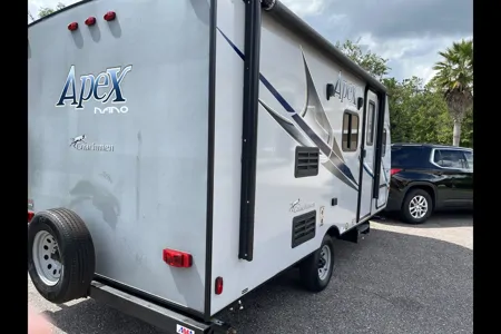 Juan's Coachmen APEX NANO 185BH Travel Trailer