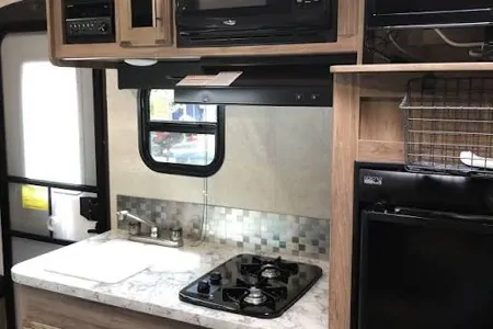 3 bunk Jayco Jayfeather 17XFD Hybrid