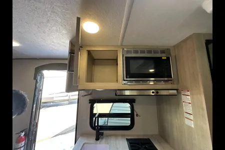 S&J's Coachmen CATALINA Travel Trailer