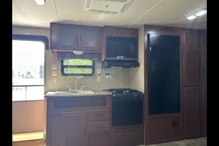 Dennis's Forest River Canyon Cat Travel Trailer